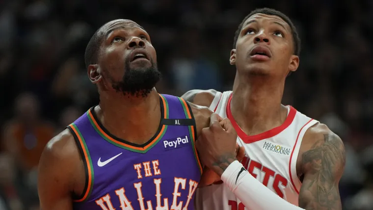 Why the NBAs Hesitation to Extend Kevin Durant Might Yield.webp
