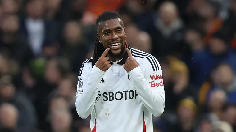Fulham vs Leeds United Projected Lineups Team Updates and Injury.webp
