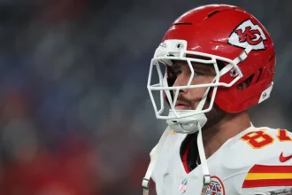 Travis Kelce and Andy Reid Clash Over Slow Opening Performance.webp
