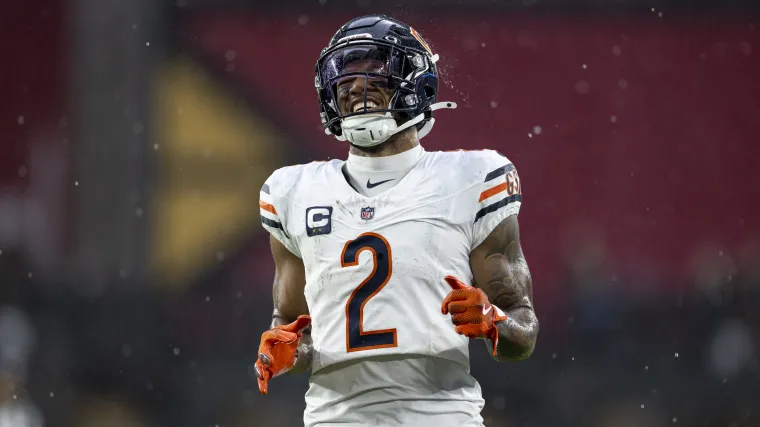 Bears Receiver DJ Moore Admitted to Hospital Following Team Victory.webp