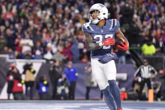 Breaking Down TreVeyon Hendersons Impressive Performance in His Three Touchdown Game.webp
