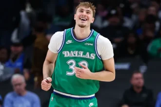 Cooper Flagg Responds Tactfully to Mavericks Decision to Let Go.webp