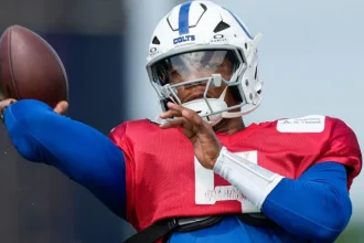 Ex First Round Pick Aims to Compete with QB JJ McCarthy.webp