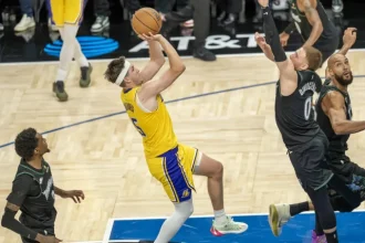 How Austin Reaves Initial Journey Echoes Kobe Bryants Rise.webp