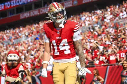 Kyle Shanahan Explains the Delay in Ricky Pearsalls Return to.webp