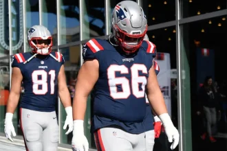 Patriots Injury Paves the Way for Giants Triumph in Week.webp