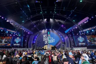 Revised 2026 NFL Draft Sequence Following Week 11 Matchups.webp
