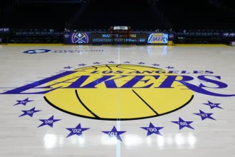 Three Team Trade Scenario Lakers Move Point Guard to Mavericks in.webp