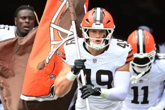 Browns Carson Schwesinger Makes Strong Case for NFL Defensive Rookie.webp