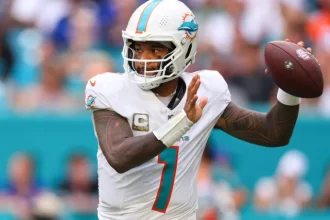ESPN Expert Highlights Dolphins Week 14 Victory as Positive Indicator.webp