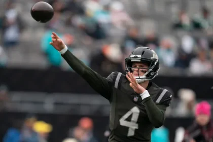Exploring the Decision Behind Brady Cook as Jets Week 16.webp