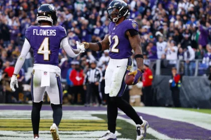 Fantasy Football Week 17 Start or Sit Decisions Analyzing Zay.webp