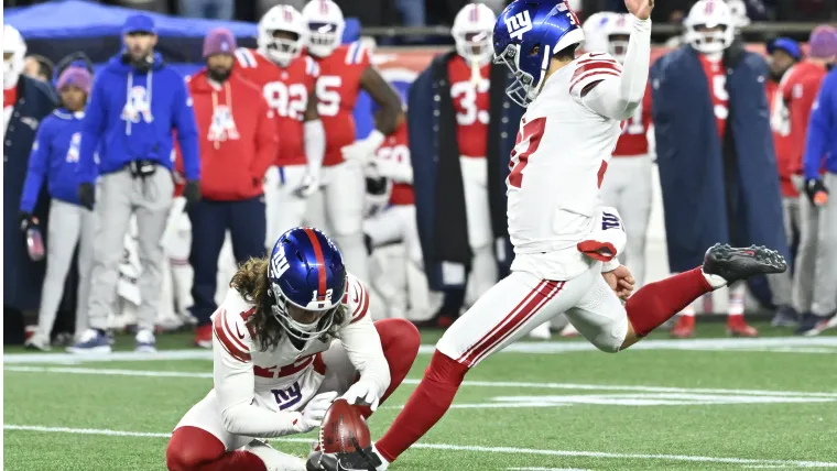 How Younghoe Koos Misstep Cost Giants in First Half Against.webp