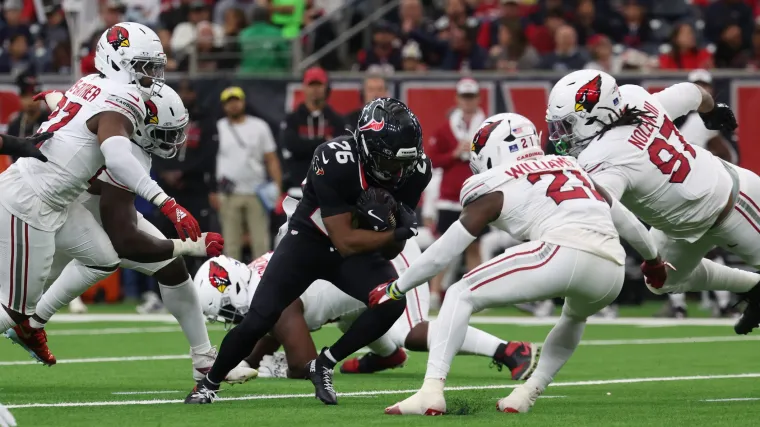 Week 16 Fantasy Waiver Wire Insights Essential Pickups and FAAB.webp