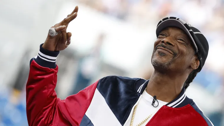Where to Catch Snoop Doggs NBA Commentary Live.webp