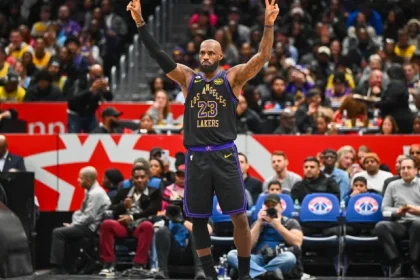 LeBron James Turns to Devoted Fan Community to Evaluate Viral.webp