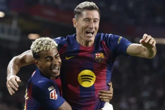 Lewandowski Matches Goal Milestone Previously Achieved by Messi and Ronaldo.webp