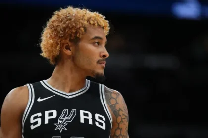 Newcomer Jeremy Sochan Anticipated to Reduce Playing Time for Beloved.webp