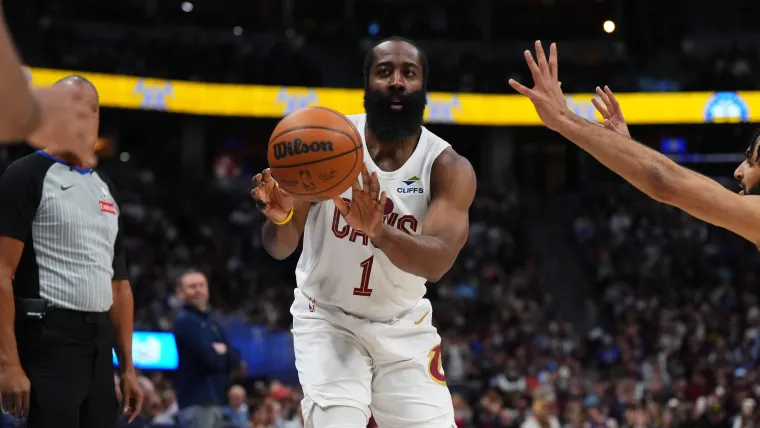Where to Catch the Cavs vs Knicks Showdown Today Streaming.webp