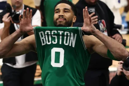 Jayson Tatum Achieves Double Double Performance in Comeback from Achilles Injury.webp