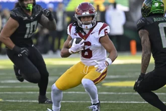 Jets Top First Round Draft Candidates An Edge Rusher with.webp