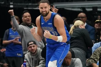 Klay Thompson Identifies Mavericks as the NBAs Rising Sharp Shooter During.webp