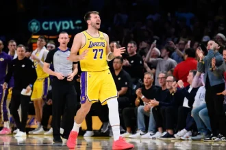 Lakers vs Rockets Expert Insights Betting Lines and Comprehensive Preview.webp