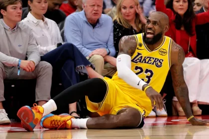 LeBron James and the Lakers Encounter a Recurring Challenge Seeking