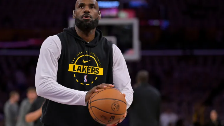 LeBron James Supporters Express Concerns Over His Graying Appearance