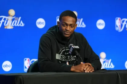 Mavericks Supporters Can Relate to Spurs Fans Current Sentiments Toward