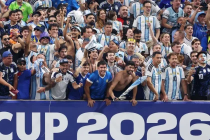 Argentinas Passionate Supporters Fuel Epic Comeback Victory Against England