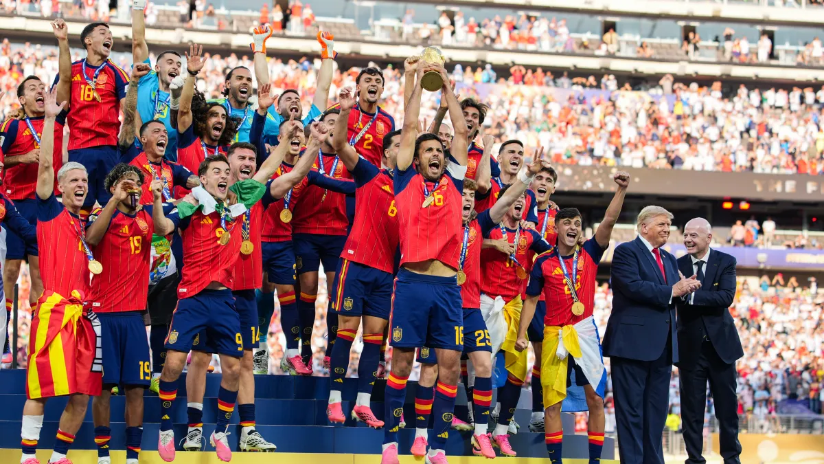 Comprehensive Coverage of Spains Victory Parade Following the 2026 World