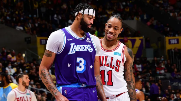 Anthony Davis và DeMar DeRozan Anthony Davis và DeMar DeRozan