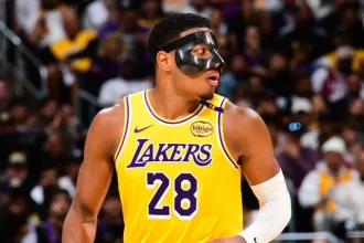 JJ Redick Chi tiet Ly do cho Rui Hachimura quyet.webp