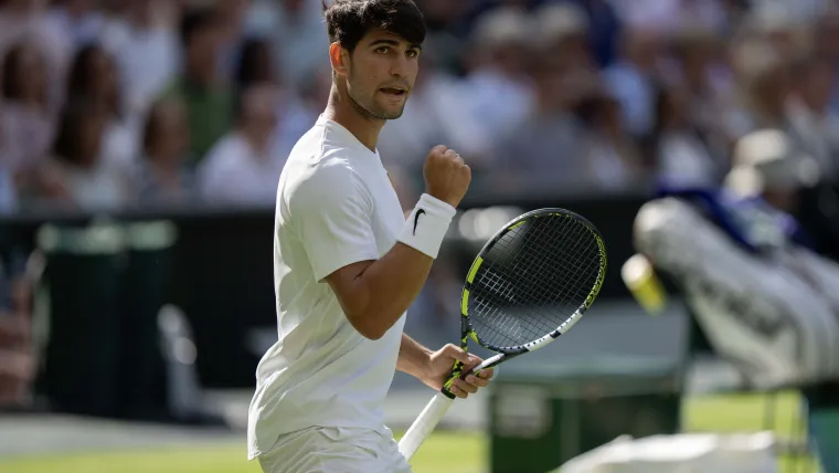 Xem o dau Carlos Alcaraz vs Jan Lennard Struff tai Wimbledon.webp