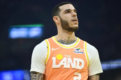 Ly do Cavs giao dich Lonzo Ball gan nhu duoc.webp