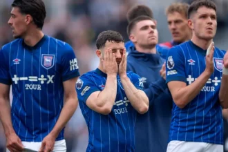 Xem Wrexham vs Ipswich o dau.webp