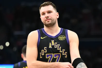 JJ Redick cua Lakers dua ra quyet dinh can 48.webp