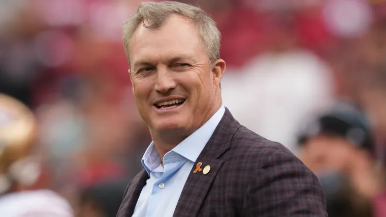 Giam doc dieu hanh 49ers John Lynch bac bo ly.webp